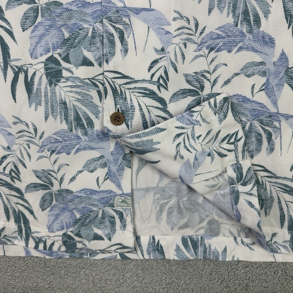 Tommy Bahama Hawaiian Shirt Mens 3XL Multicolor Tropical Leafs Camp Resort - Picture 3 of 11